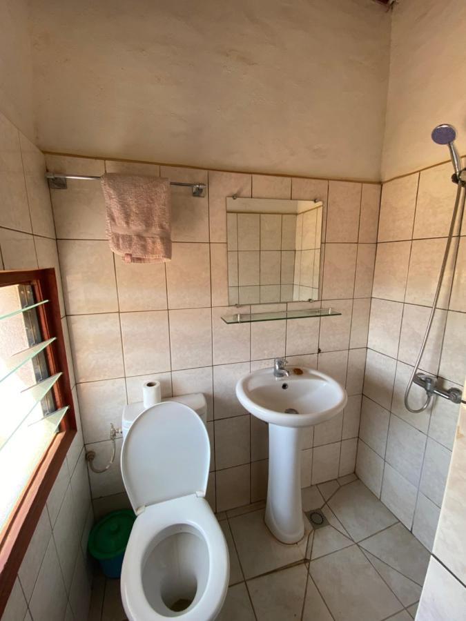 Lycee Picot De Cloriviere Dont Les Revenus Financent L'Education Des Eleves Apartman Antsirabe Kültér fotó
